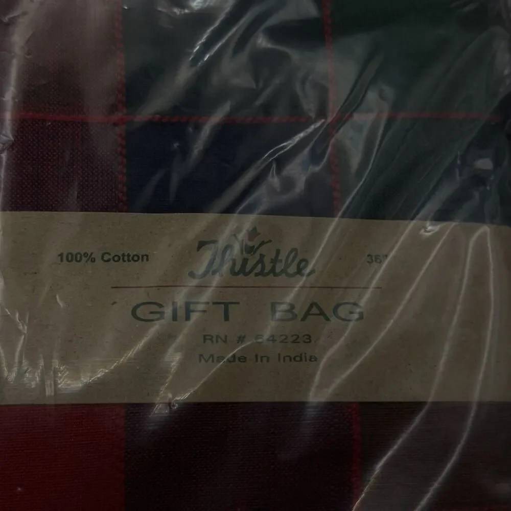 Thistle 100% Cotton Plaid Gift Bag, Red/Green Seasonal, 1-Pack Hand Wash vintage